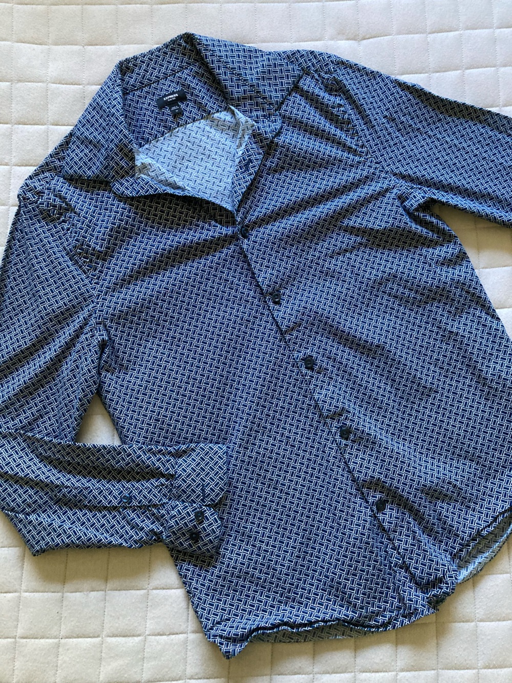Express Men's Navy and White Geometric Button-Down Shirt